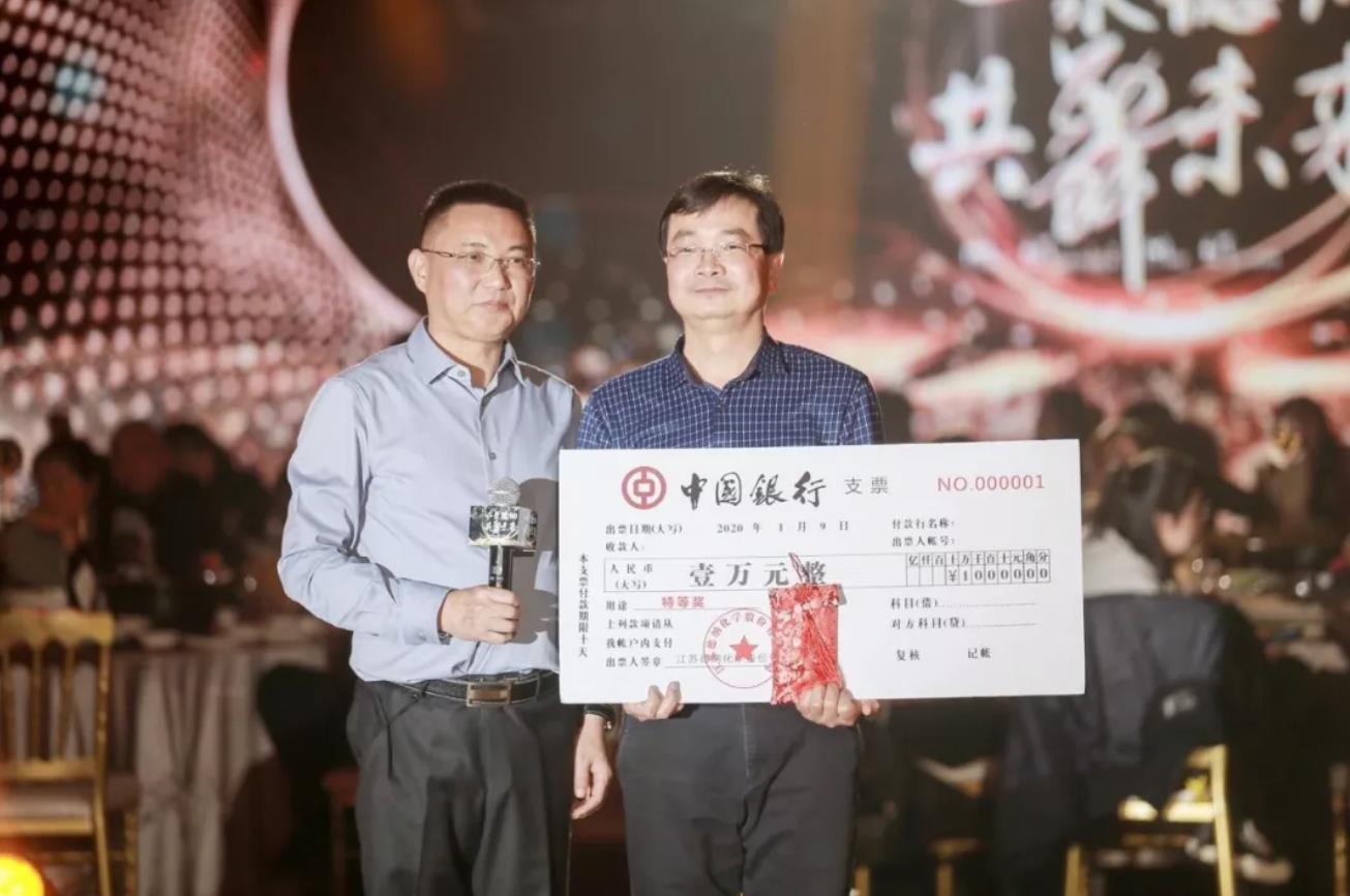 香港旧版六宝典下载