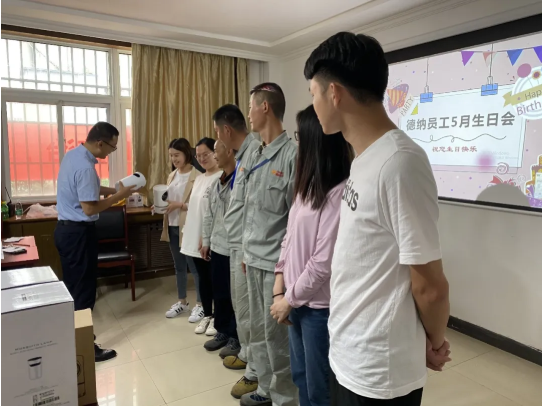 香港旧版六宝典下载